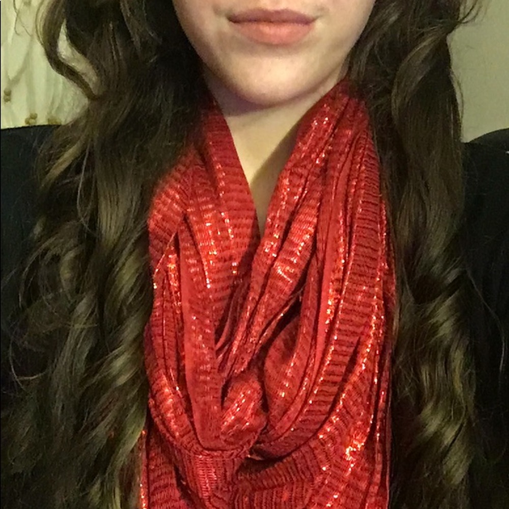 NWOT shimmery red infinity scarf